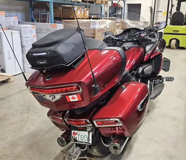 2018 Yamaha Star Venture TC in Street, Cruisers & Choppers in Regina - Image 7