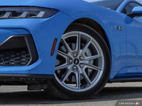 HIghlights: Apple Car Play Andriod Auto Heated Seats Leather Blind Spot Monitor Lane Departure Warni... (image 9)