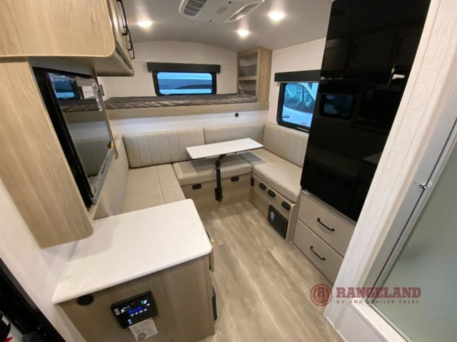 2024 Forest River RV Rockwood GEO Pro 15RD-W in Travel Trailers & Campers in Red Deer - Image 4