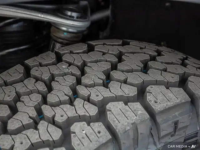 2025 Ford Bronco Big Bend dans Autos et camions dans Ville d’Edmonton - Image 9