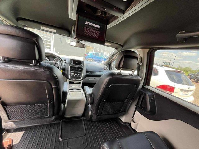 2019 Dodge Grand Caravan SXT Premium Plus in Cars & Trucks in Guelph - Image 2