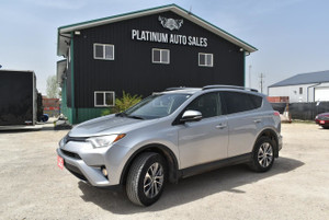 2018 Toyota RAV 4 AWD Hybrid LE+