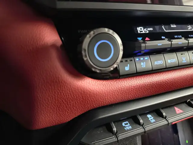 2024 Toyota Sequoia Limited TRD PRO | 360 CAM | 18" FORGED WH... in Cars & Trucks in Markham / York Region - Image 17