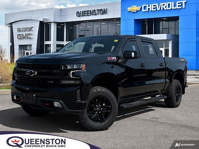 2021 Chevrolet Silverado 1500 LT Trail Boss | TONNEAU | CLEAN CA in Cars & Trucks in Hamilton