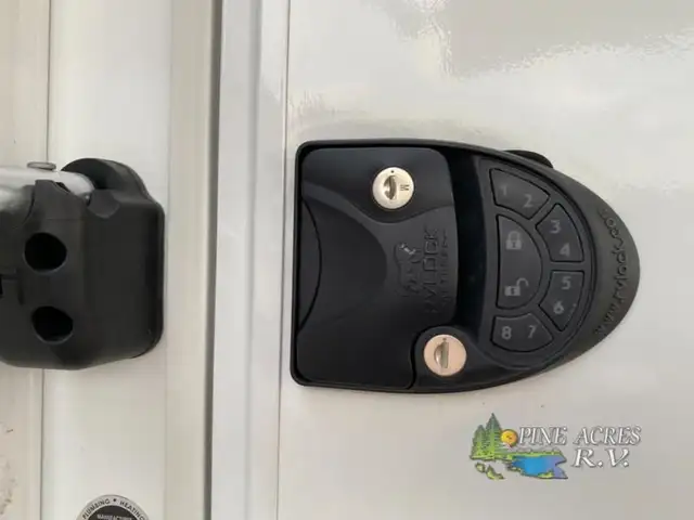 2021 Jayco Eagle 321RSTS in Travel Trailers & Campers in Truro - Image 64