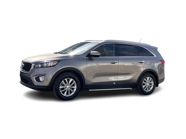 2017 Kia Sorento LX 2.4L AWD Heated Seats, Backup Camera in Cars & Trucks in Calgary - Image 4