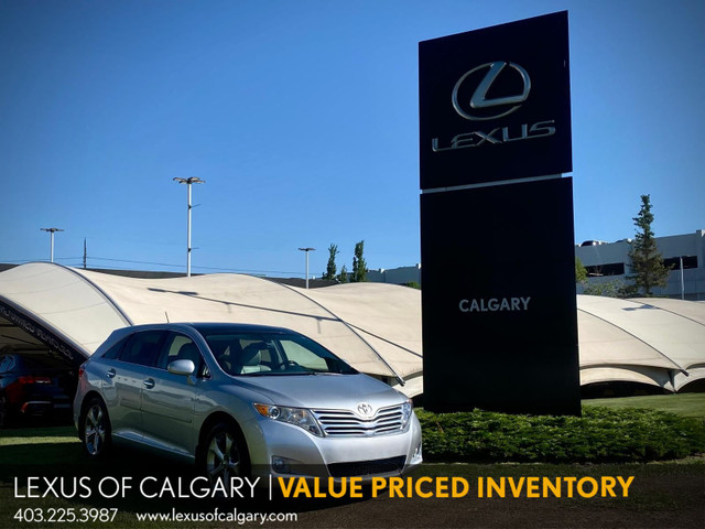2010 Toyota Venza V6 in Cars & Trucks in Calgary
