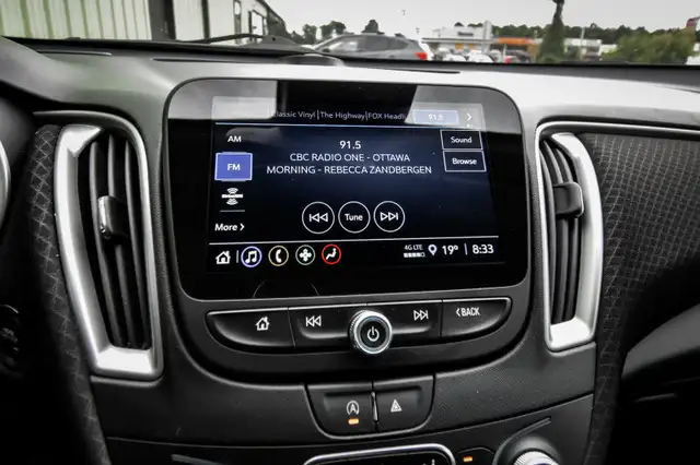 2023 Chevrolet Malibu LT • HEATED SEATS • SIRIUSXM • CP/AA in Cars & Trucks in Cornwall - Image 21