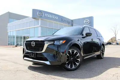 This used CX-90 Signature comes fully loaded with Windsor Tan Nappa leather upholstery, Heated front...