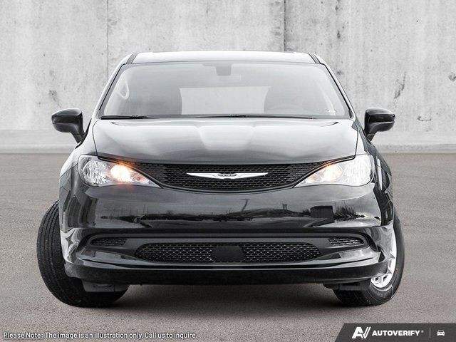 2026 Chrysler Grand Caravan SXT in Cars & Trucks in Prince George - Image 2