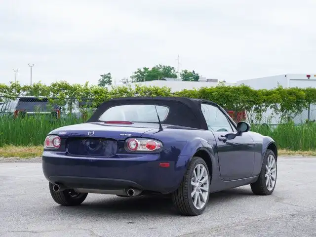 2008 Mazda MX-5 GT- Low KM - Manual - Leather dans Autos et camions dans Barrie - Image 9