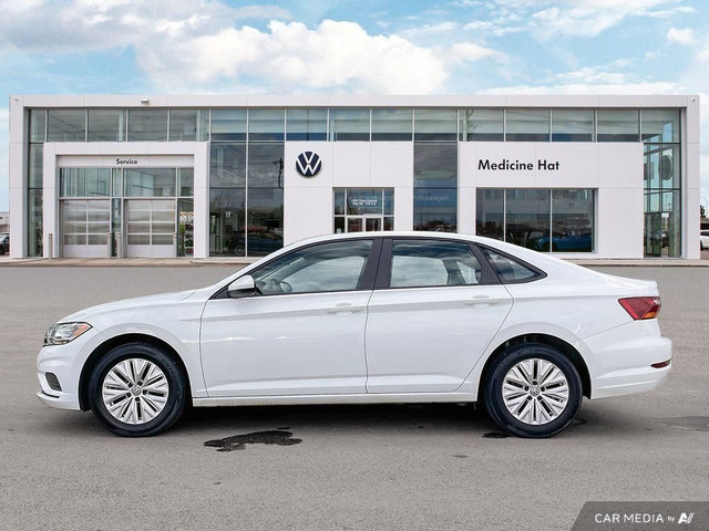 2019 Volkswagen Jetta Comfortline in Cars & Trucks in Medicine Hat - Image 4