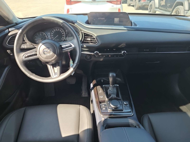 2021 Mazda CX-30 GS GS/AWD/LEATHER/ROOF/SPOILER/56KM! in Cars & Trucks in Belleville - Image 2