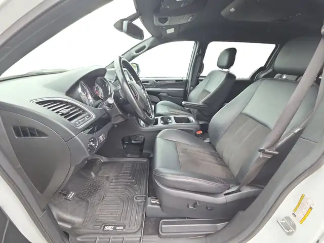 2020 Dodge Grand Caravan SXT in Cars & Trucks in Ottawa - Image 11