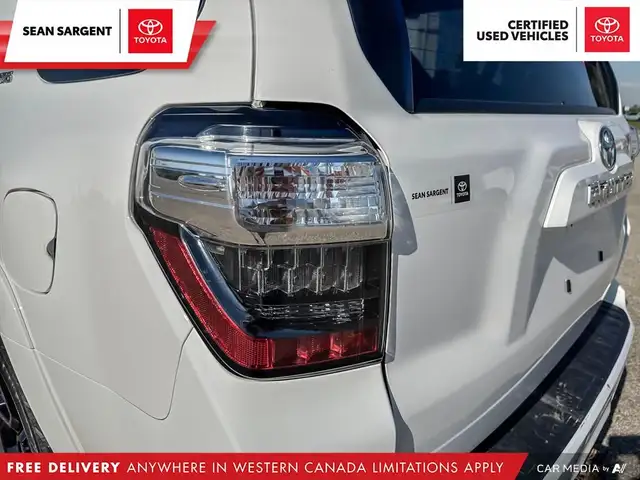 2019 Toyota 4Runner SR5 >>FREE DELIVERY WESTERN CANADA<< SR5 in Cars & Trucks in Grande Prairie - Image 12