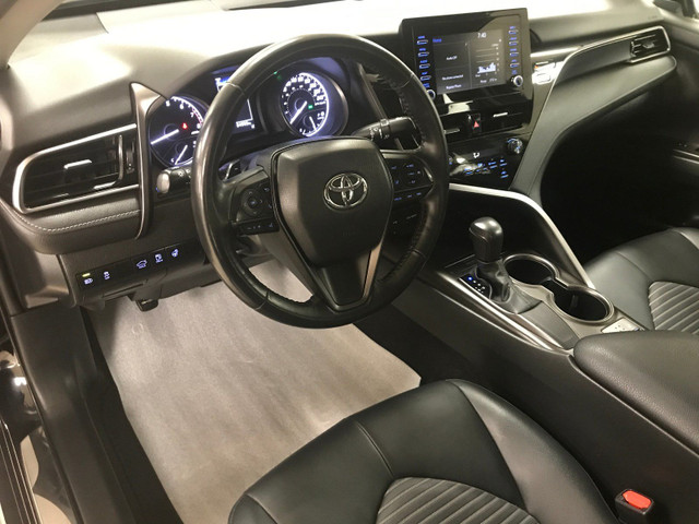 2023 Toyota Camry SE in Cars & Trucks in Calgary - Image 4