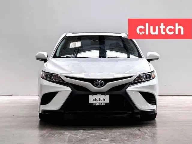 2020 Toyota Camry Hybrid SE w/ Apple CarPlay, Heated Front Seats dans Autos et camions dans Ottawa - Image 4
