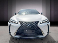KBB.com Best Resale Value Awards. Only 32,000 Miles This Lexus UX delivers a Gas/Electric I-4 2.0 L/... (image 7)
