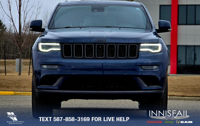 2019 Jeep Grand Cherokee Overland High Altitude Editiion! HEM... in Cars & Trucks in Red Deer - Image 2