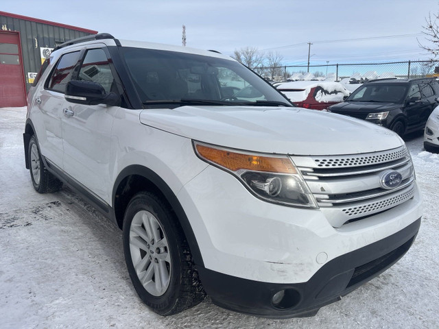 2014 Ford Explorer XLT Sport Utility 4WD 7 PASSENGER in Cars & Trucks in Calgary - Image 4