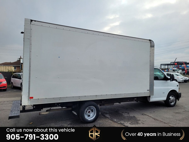 2018 GMC Savana G3500 | 177 In. | 16 Foot Box | Ramp in Cars & Trucks in Mississauga / Peel Region - Image 4