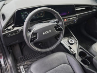 Experience the perfect blend of efficiency, innovation, and modern design with the 2024 Kia Niro EV... (image 7)