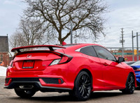 Honda Civic Si 2DR - 205HP - 6 Speed Manual - Rallye Red Exterior on Black Interior - Carfax Verifie... (image 4)