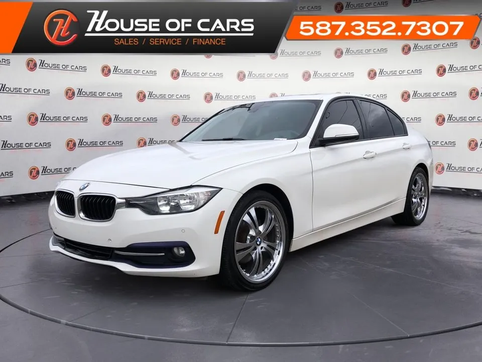 2016 BMW 3 Series 320i xDrive / Red leather / Sunroof