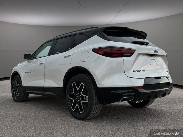 2025 Chevrolet Blazer RS | Apple Carplay | Sunroof in Cars & Trucks in Saskatoon - Image 4