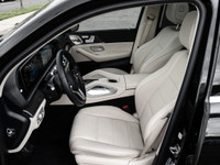 2022 Mercedes Benz GLE-450 AMG PKG Black Exterior on White Interior comes with Technology PKG , Navi... (image 7)