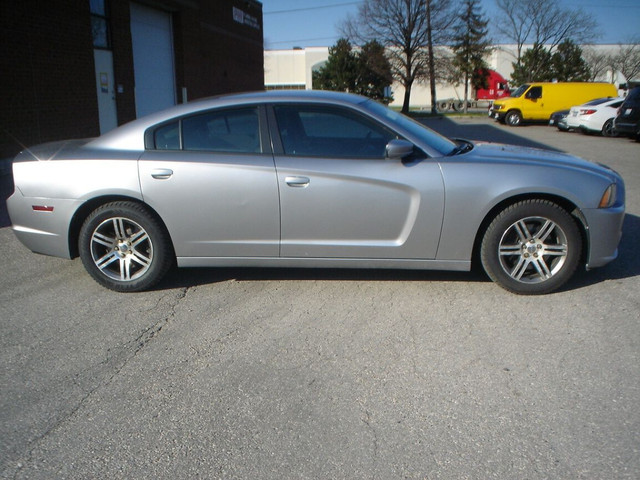 2013 Dodge Charger 4dr Sdn Police RWD in Cars & Trucks in Mississauga / Peel Region - Image 4