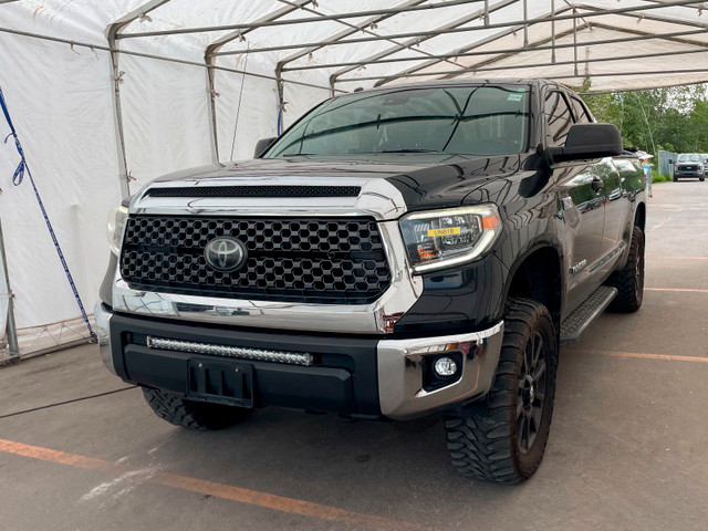 2018 Toyota Tundra SR5 PLUS OFF ROAD 4X4 *NAV* SIÈGES CHAUF REG  in Cars & Trucks in Laurentides