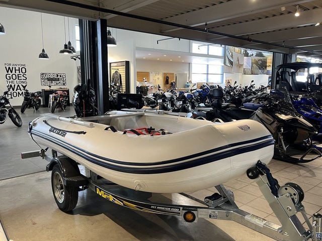 2024 QuickSilver Inflatables 320 AIRDECK BOAT+MOTOR(MERCURY 20HP in Canoes, Kayaks & Paddles in City of Halifax - Image 2
