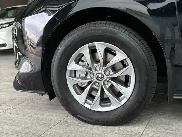 2024 Toyota Sienna LE | AWD | Heated Seats62939425624577124