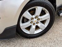 8-Passenger Seating, V6 Power, Backup Camera… and more! Small Carfax Claim (No $$ amount), low finan... (image 3)