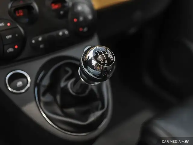 2014 FIAT 500 2dr HB Lounge *5-Speed Manual* in Cars & Trucks in City of Toronto - Image 17