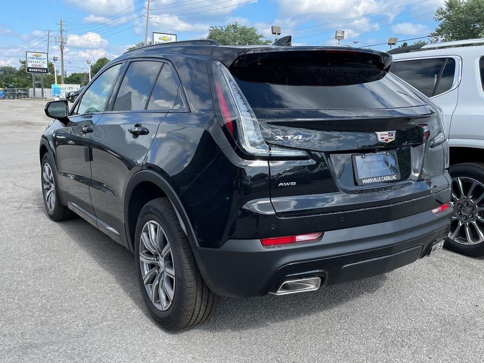 2023 Cadillac XT4 Sport