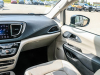 sed 2020 Chrysler Pacifica Hybrid | Plug-In Hybrid | 3.6L Pentastar V6 | CVT | For Sale in London, O... (image 7)