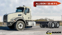 2015 MACK GRANITE GU813 CAMION DE VILLE