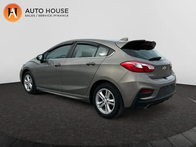 2017 Chevrolet Cruze LT | BACK UP CAM | HEATED SEATS | BLUETOOTH in Cars & Trucks in Calgary - Image 5