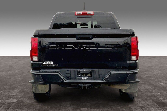 2023 Chevrolet Colorado 4WD TRAIL BOSS CREW in Cars & Trucks in Edmonton - Image 4