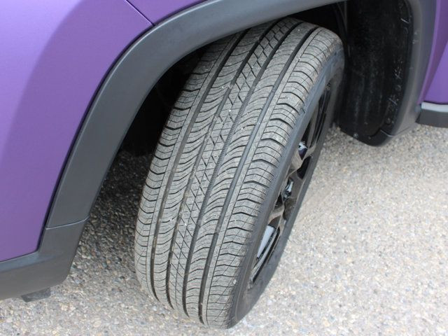 2025 Jeep Compass Altitude 4x4, Custom Wrap, Remote Start in Cars & Trucks in Calgary - Image 2