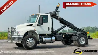 Heavy truck - # STOCK: C-36693 2022 INTERNATIONAL MV607 CAMION À REBUS HOOKLIFT 2022 INTERNATIONAL M...