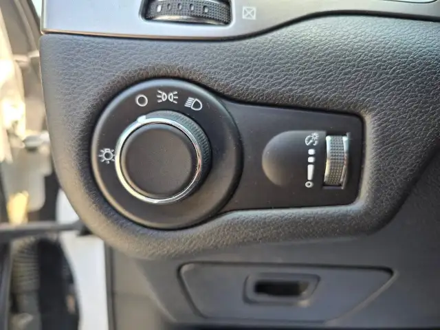 2019 Jeep Cherokee dans Autos et camions dans Ottawa - Image 13