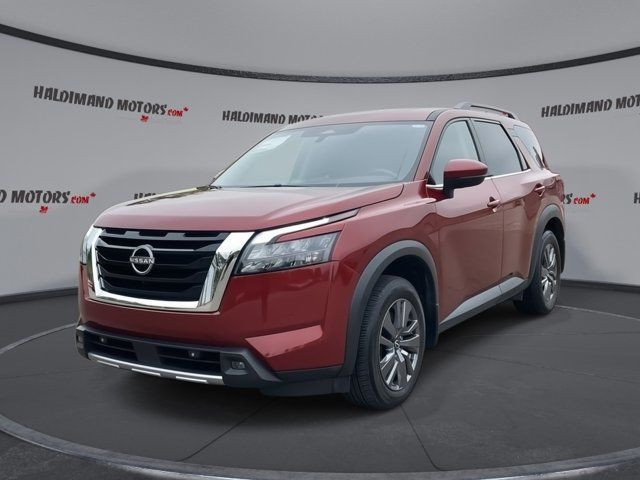 2024 Nissan Pathfinder SV in Cars & Trucks in Hamilton