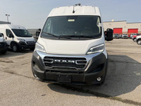 BLACK CLOTH FRONT BUCKET SEATS,BRIGHT WHITE,TIRES: LT225/75R16E BSW ALL-SEASON (STD),WHEELS: 16 X 6... (image 1)