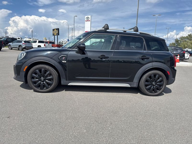 2024 MINI Countryman Cooper S ALL4 SIRIUS XM / REAR CAMERA / HEA in Cars & Trucks in Cranbrook - Image 2