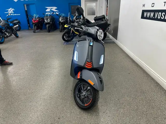 2025 Vespa GTS 310 Supersport MY 25 - V6602 - -Financing Availab in Scooters & Pocket Bikes in Markham / York Region - Image 4