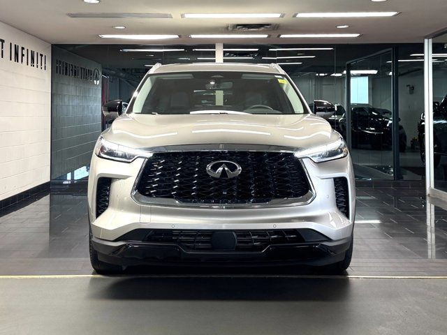 2025 INFINITI QX60 LUXE - Apple CarPlay | 360 in Cars & Trucks in Calgary - Image 2