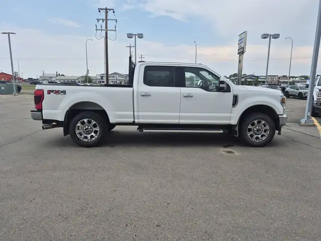 2022 Ford F-250 SUPER DUTY LARIAT in Cars & Trucks in Red Deer - Image 12